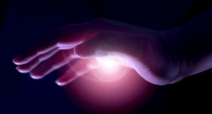 energy-healing-hands